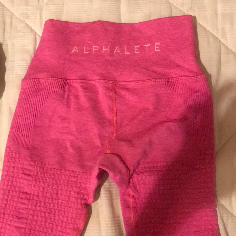 alphalete halo leggings
